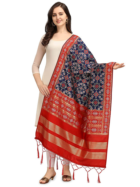 DEVANGI Women's Woven Silk Blend Patola ikkat Dupatta/Chunni, Width 45 inch, Length 2.5 meter